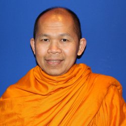 Buddhistischer Mönch Akkawipulo
